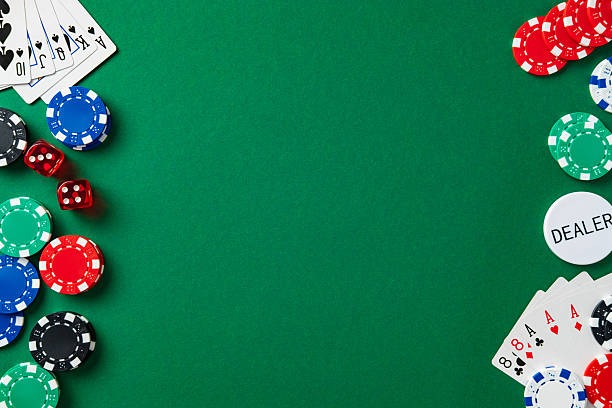 Bandar Poker hand comparison showing winning hand highlighted on indomegatoto platform